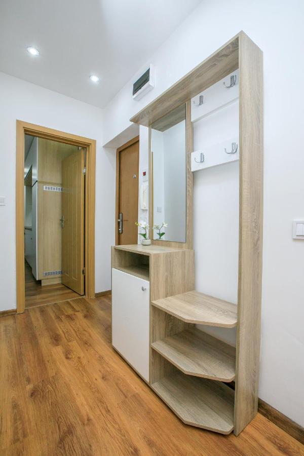 Dream Park Apartment Szandanszki Kültér fotó